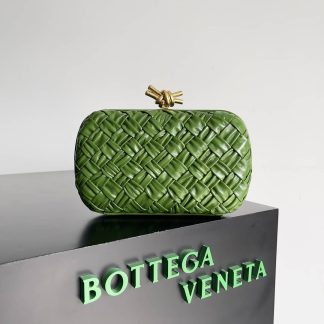 Replica Bottega Veneta Lambskin Intrecciato Minaudiere Knot Clutch