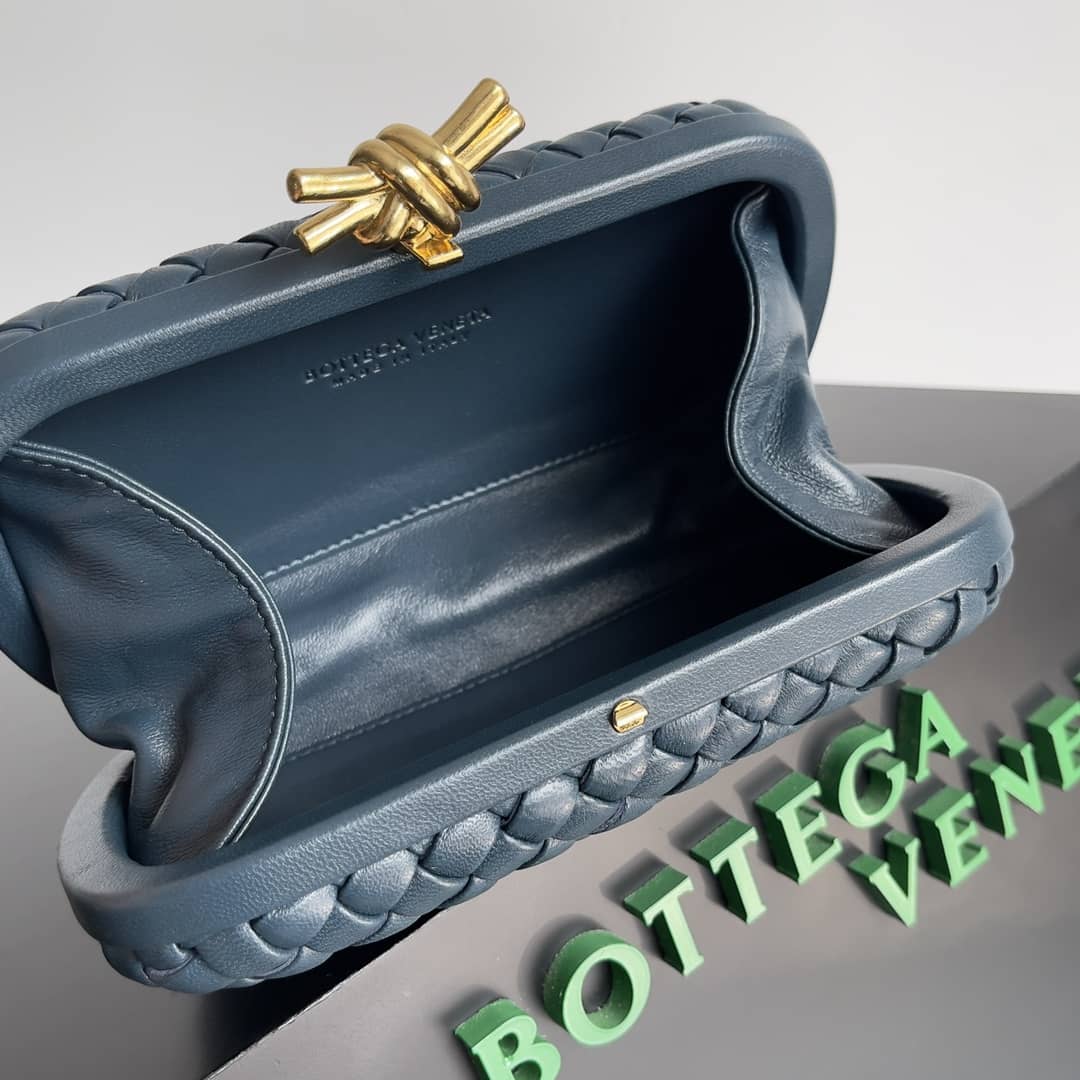 Replica Bottega Veneta Lambskin Intrecciato Minaudiere Knot Clutch_8_149897 Replica Bottega Veneta Lambskin Intrecciato Minaudiere Knot Clutch