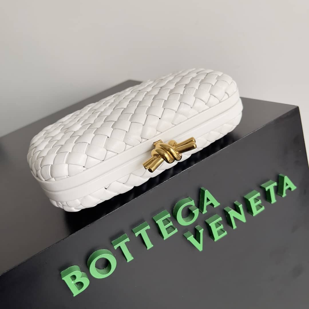 Replica Bottega Veneta Lambskin Intrecciato Minaudiere Knot Clutch_1_149907 Replica Bottega Veneta Lambskin Intrecciato Minaudiere Knot Clutch