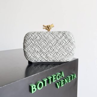 Replica Bottega Veneta Lambskin Intrecciato Minaudiere Knot Clutch