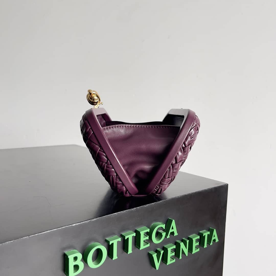 Replica Bottega Veneta Lambskin Intrecciato Minaudiere Knot Clutch_6_150007 Replica Bottega Veneta Lambskin Intrecciato Minaudiere Knot Clutch