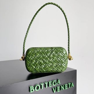 Replica Bottega Veneta Intreccio Lambskin Knot Minaudiere On Strap shoulder bag