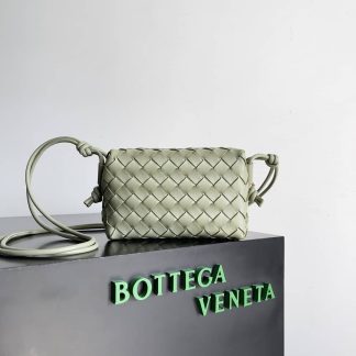 Replica Bottega Veneta Loop mini leather crossbody bag