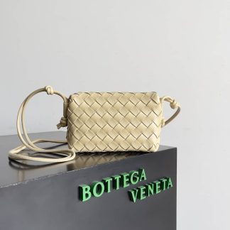 Replica Bottega Veneta Loop mini leather crossbody bag