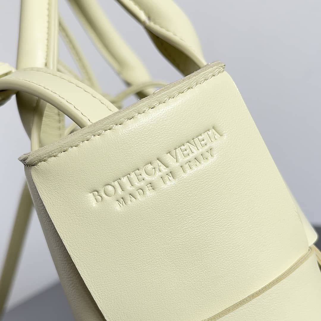 Replica Bottega Veneta Arco Mini Intrecciato Tote_2_150427 Replica Bottega Veneta Arco Mini Intrecciato Tote