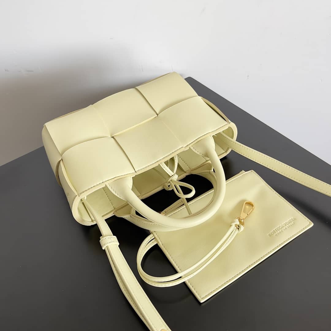 Replica Bottega Veneta Arco Mini Intrecciato Tote_5_150427 Replica Bottega Veneta Arco Mini Intrecciato Tote