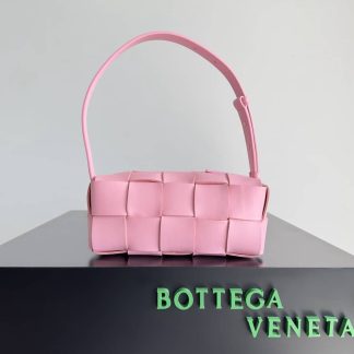 Replica Bottega Veneta Brick Cassette intrecciato leather shoulder bag