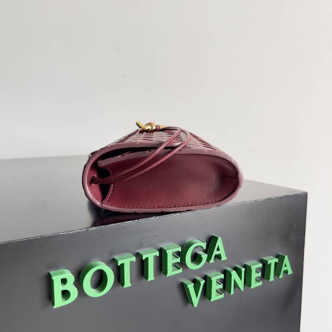 Replica Bottega Veneta intrecciato Andiamo Clutch with Handle_1_151576 Replica Bottega Veneta intrecciato Andiamo Clutch with Handle