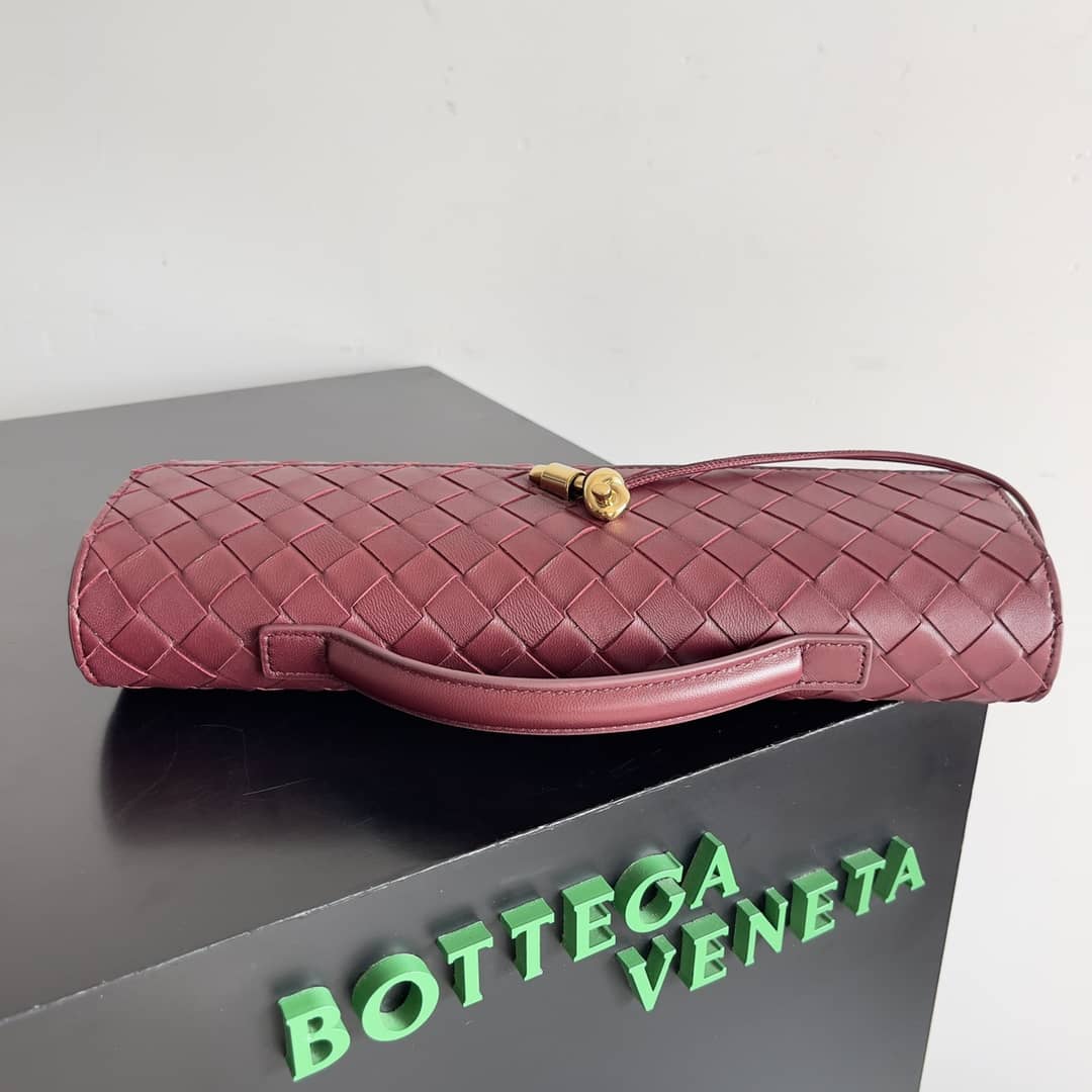 Replica Bottega Veneta intrecciato Andiamo Clutch with Handle_3_151576 Replica Bottega Veneta intrecciato Andiamo Clutch with Handle