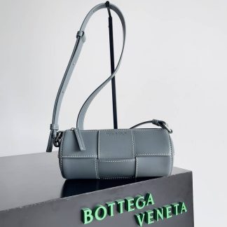 Replica Bottega Veneta arco canette Mini shoulder bag