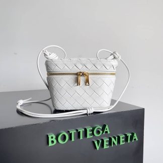 Replica Bottega Veneta Small Vanity Case On Strap