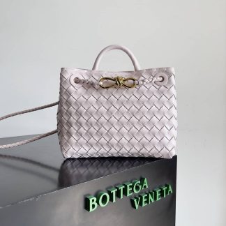 Replica Bottega Veneta Andiamo Intrecciato Small Top handle bag