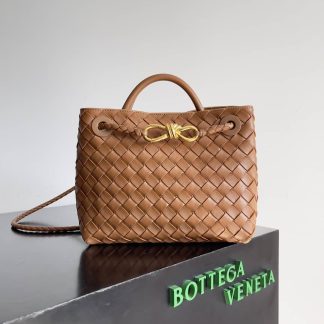 Replica Bottega Veneta Andiamo Intrecciato Small Top handle bag