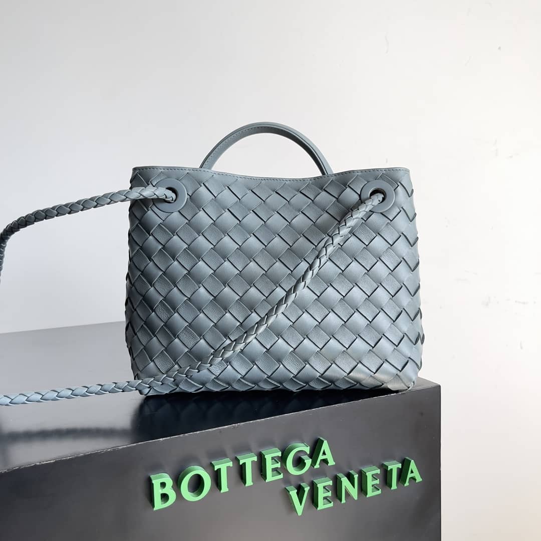 Replica Bottega Veneta Andiamo Intrecciato Small Top handle bag_1_152125 Replica Bottega Veneta Andiamo Intrecciato Small Top handle bag