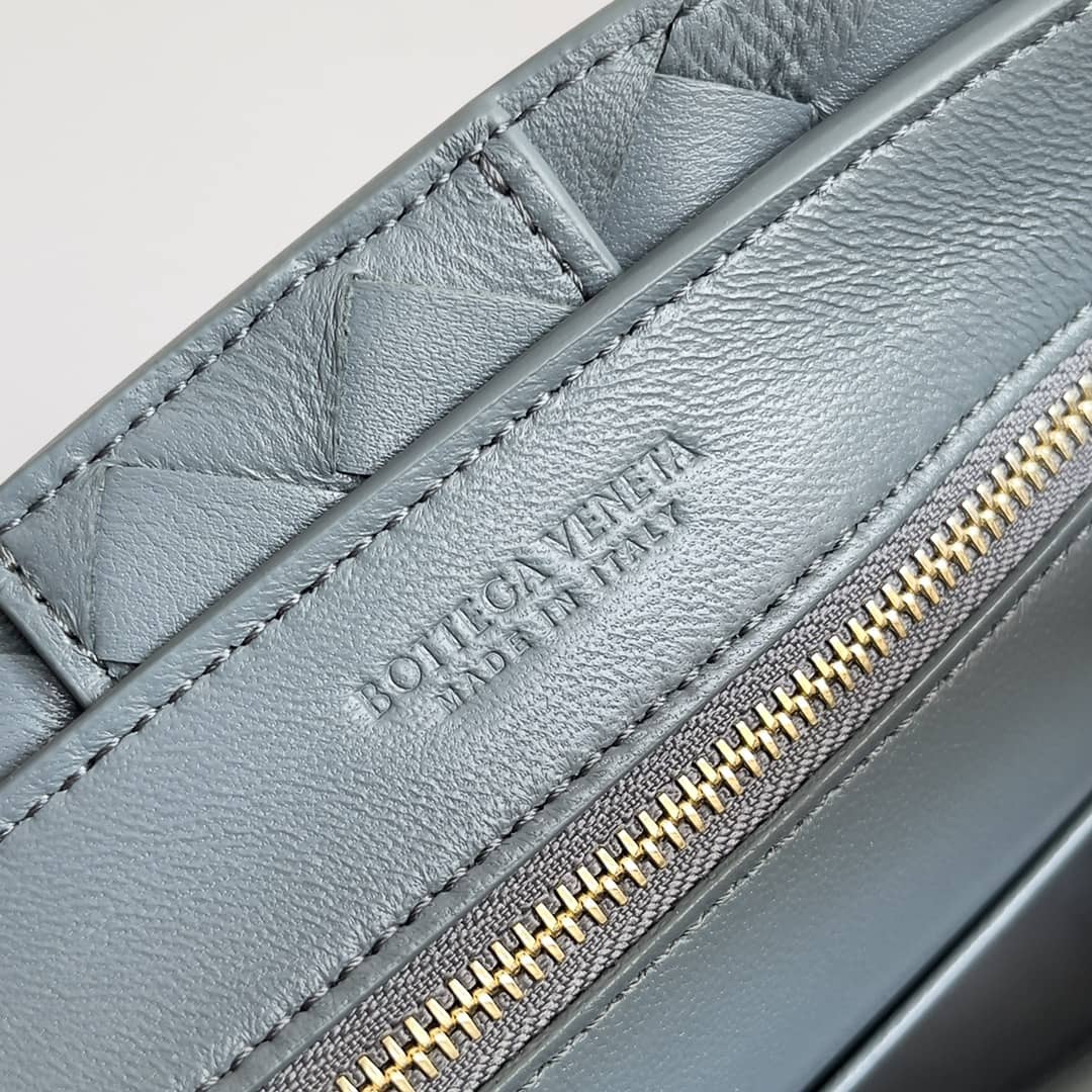 Replica Bottega Veneta Andiamo Intrecciato Small Top handle bag_6_152125 Replica Bottega Veneta Andiamo Intrecciato Small Top handle bag