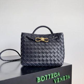 Replica Bottega Veneta Andiamo Intrecciato Small Top handle bag