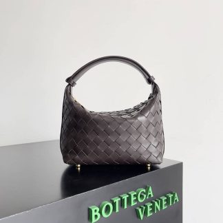 Replica Bottega Veneta Intrecciato Mini Wallace Shoulder Bag