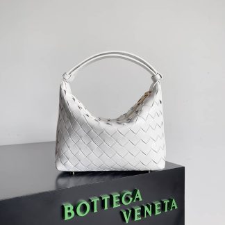Replica Bottega Veneta Intrecciato Mini Wallace Shoulder Bag