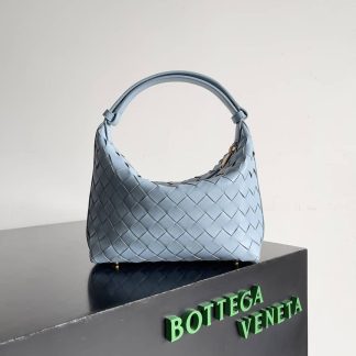 Replica Bottega Veneta Intrecciato Mini Wallace Shoulder Bag