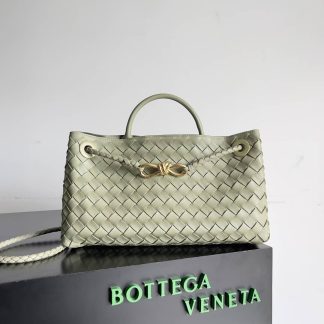 Replica Bottega Veneta Intrecciato Andiamo Small East/West Bag