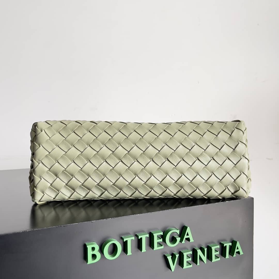 Replica Bottega Veneta Intrecciato Andiamo Small East/West Bag_1_153294 Replica Bottega Veneta Intrecciato Andiamo Small East/West Bag
