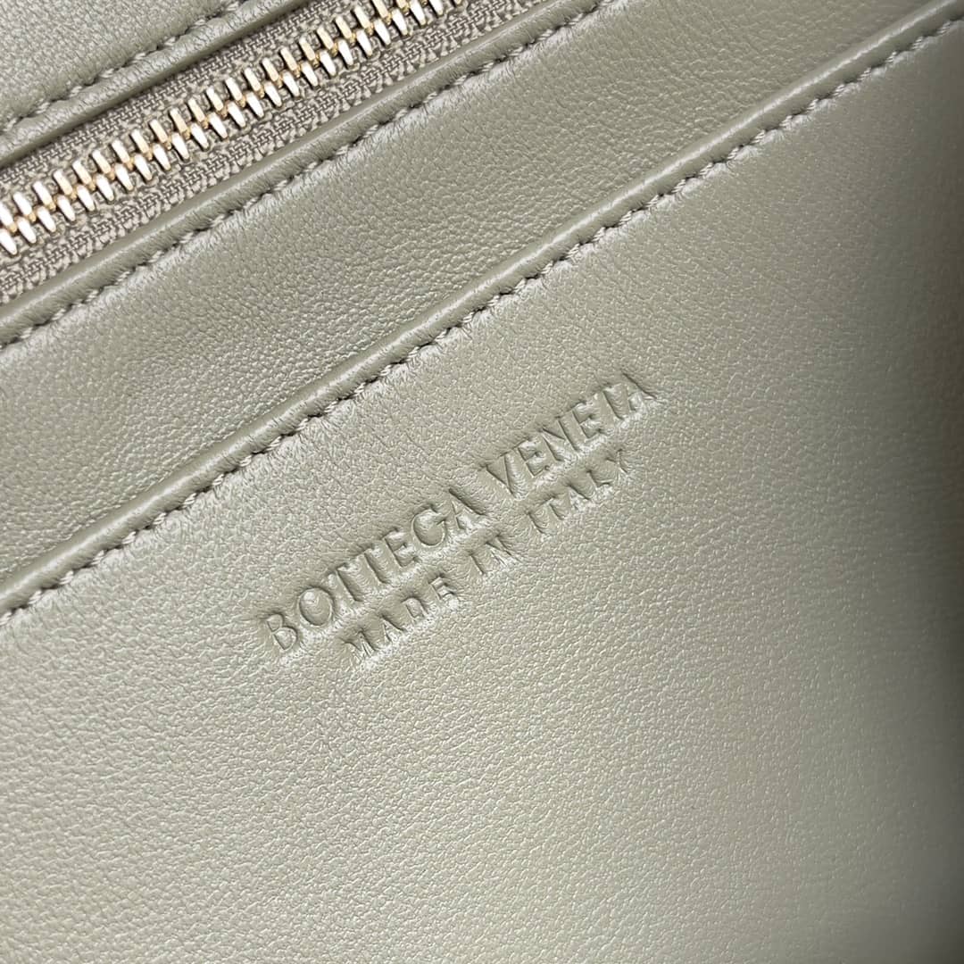 Replica Bottega Veneta Intrecciato Andiamo Small East/West Bag_7_153294 Replica Bottega Veneta Intrecciato Andiamo Small East/West Bag