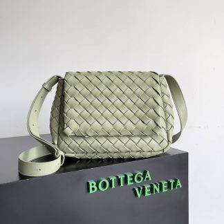 Replica Bottega Veneta Womens Cobble Messenger Bag