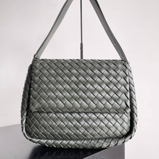 Replica Bottega Veneta Cobble Padded Intrecciato Large Messenger Bag