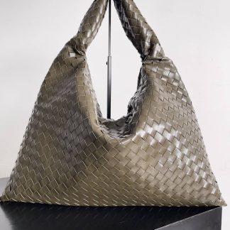 Replica Bottega Veneta Hop Intrecciato leather Medium Hobo bag