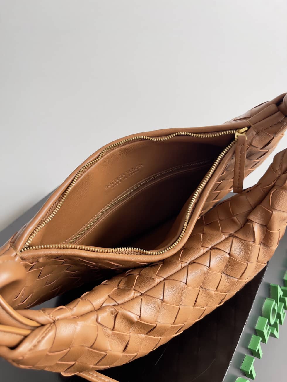 Replica Bottega Veneta Gemelli Intrecciato leather Medium Hobo bag_8_154034 Replica Bottega Veneta Gemelli Intrecciato leather Medium Hobo bag
