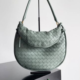 Replica Bottega Veneta Gemelli Intrecciato leather Medium Hobo bag