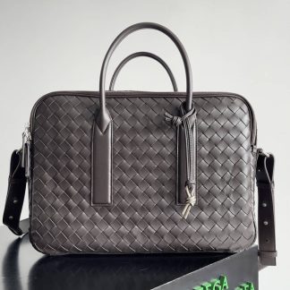 Replica Bottega Veneta Mens Intrecciato Leather Getaway Small Weekender Bag