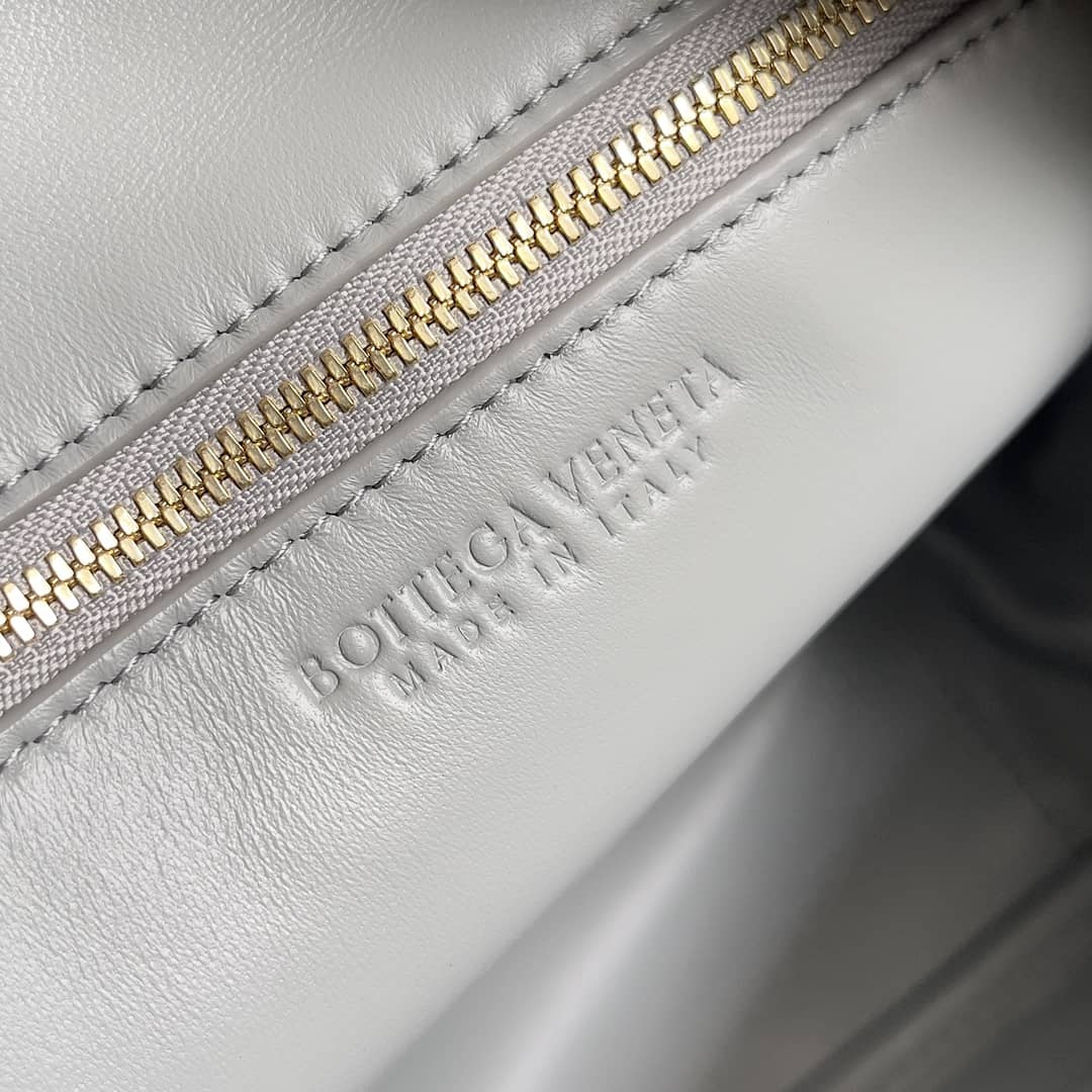 Replica Bottega Veneta Small Getaway Intrecciato Leather Top Handle Bag_6_154464 Replica Bottega Veneta Small Getaway Intrecciato Leather Top Handle Bag