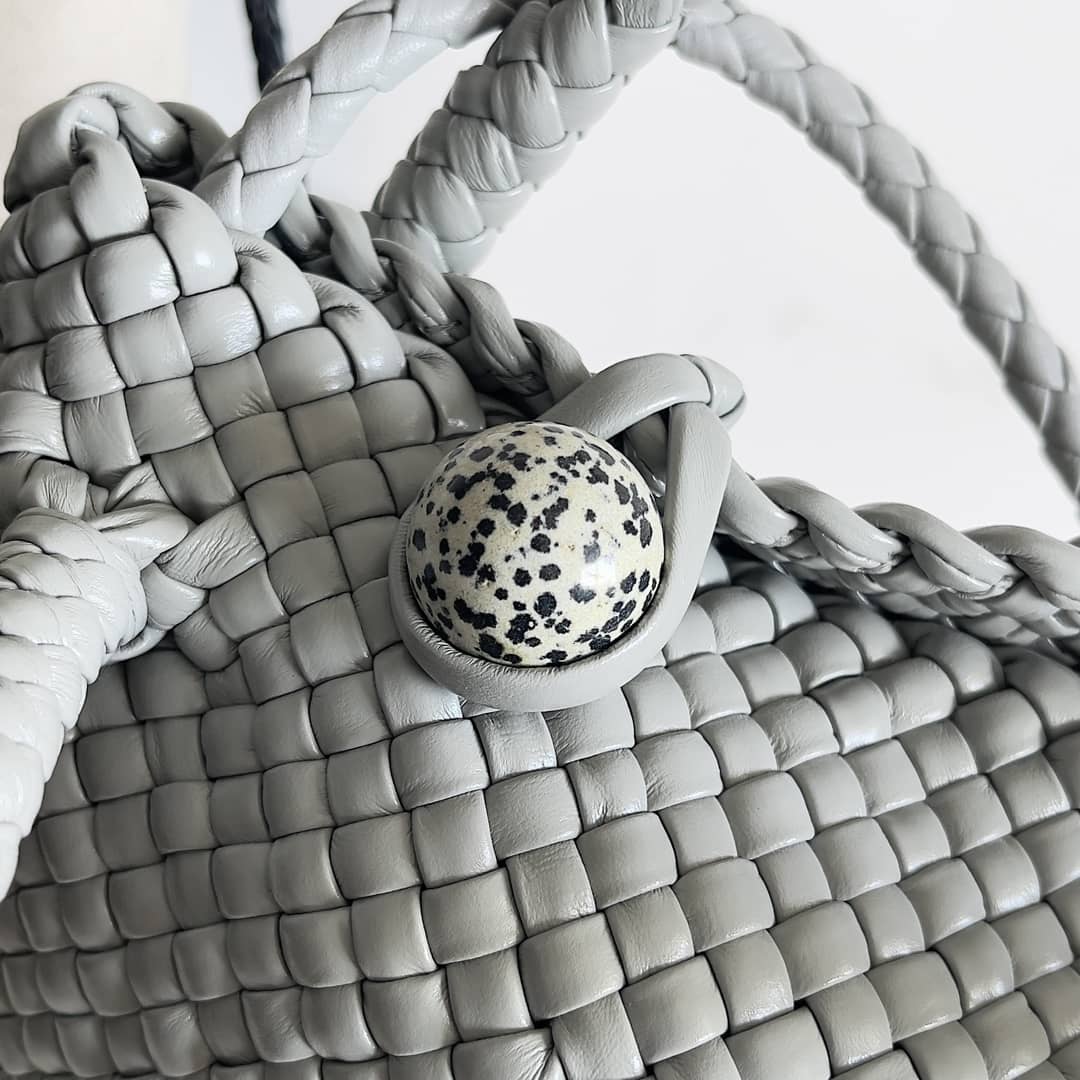 Replica Bottega Veneta Small Leather Tosca Top Handle Bag_3_154484 Replica Bottega Veneta Small Leather Tosca Top Handle Bag