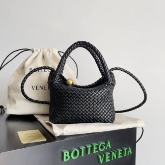 Replica Bottega Veneta Small Leather Tosca Top Handle Bag