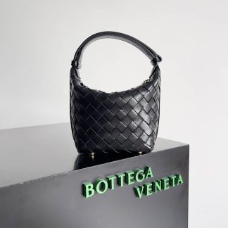 Replica Bottega Veneta Mini Wallace Intrecciato leather top handle bag