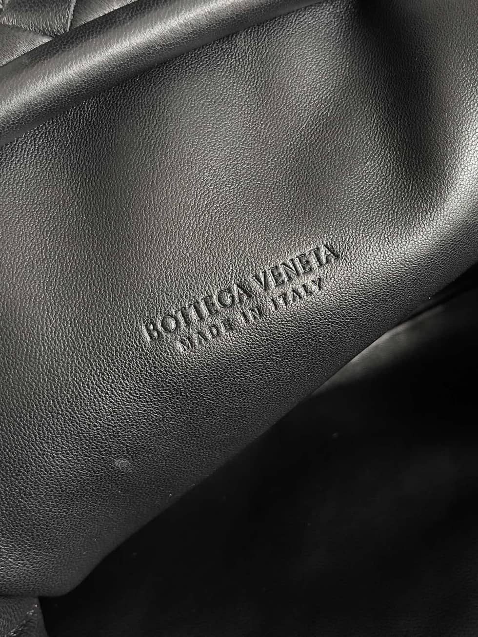 Replica Bottega Veneta Lauren 1980 Intrecciato Leather Chain Clutch_6_155102 Replica Bottega Veneta Lauren 1980 Intrecciato Leather Chain Clutch