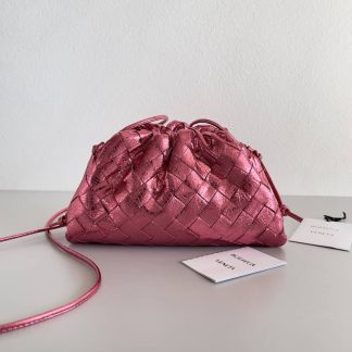 Replica Bottega Veneta Intrecciato Leather Mini The Pouch Bag
