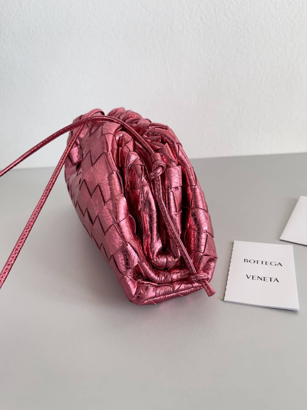 Replica Bottega Veneta Intrecciato Leather Mini The Pouch Bag_1_145708 Replica Bottega Veneta Intrecciato Leather Mini The Pouch Bag