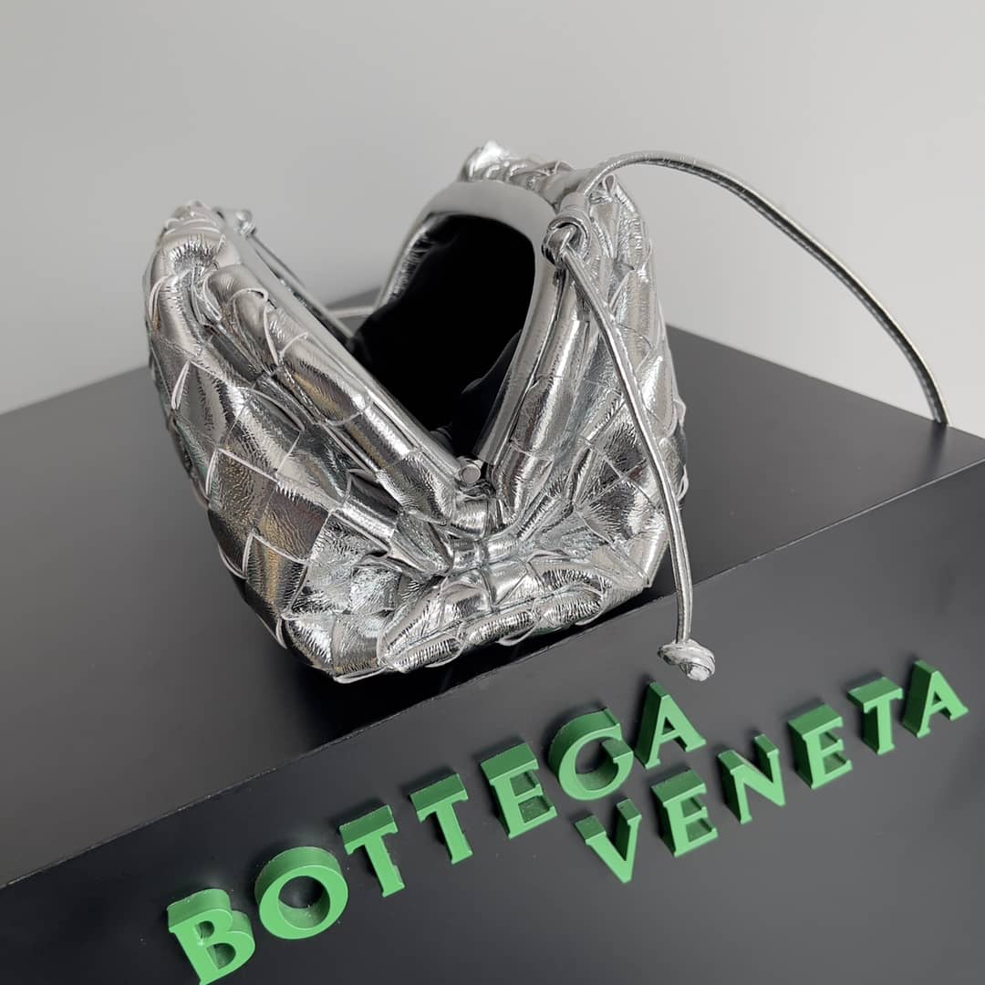 Replica Bottega Veneta Intrecciato Leather Mini The Pouch Bag_7_145688 Replica Bottega Veneta Intrecciato Leather Mini The Pouch Bag