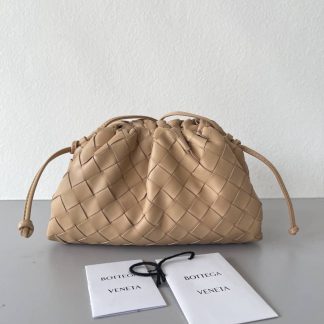 Replica Bottega Veneta Intrecciato Leather Mini The Pouch Bag