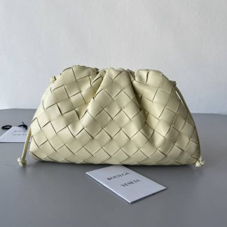 Replica Bottega Veneta Intrecciato Leather Mini The Pouch Bag