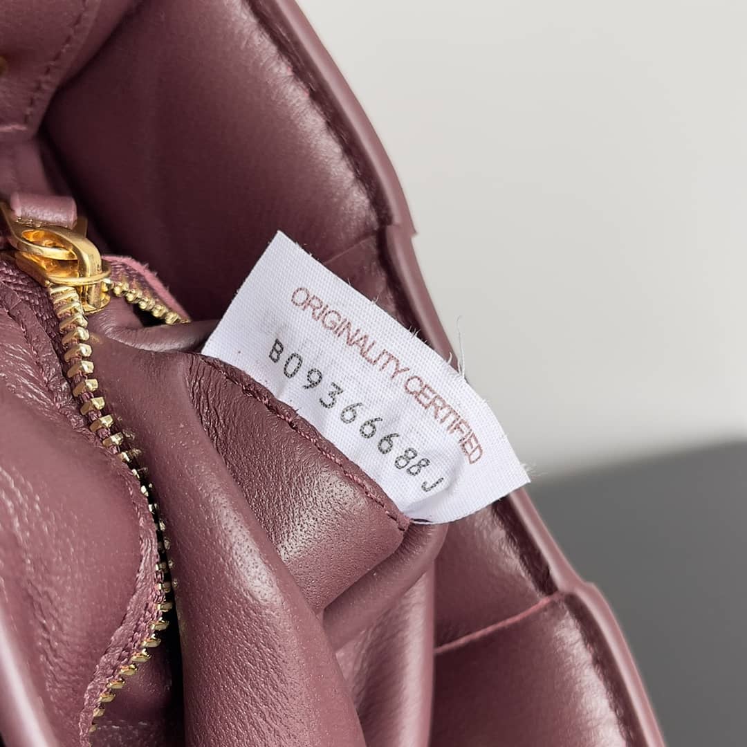 Replica Bottega Veneta Padded Cassette Crossbody Bag_8_146048 Replica Bottega Veneta Padded Cassette Crossbody Bag
