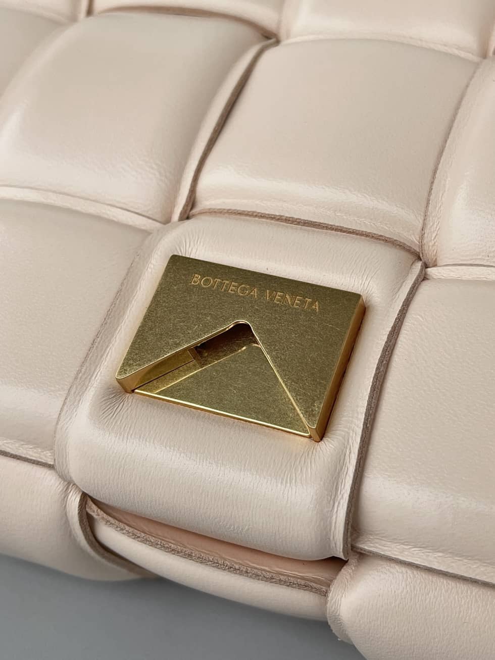Replica Bottega Veneta Padded Cassette Crossbody Bag_5_146148 Replica Bottega Veneta Padded Cassette Crossbody Bag
