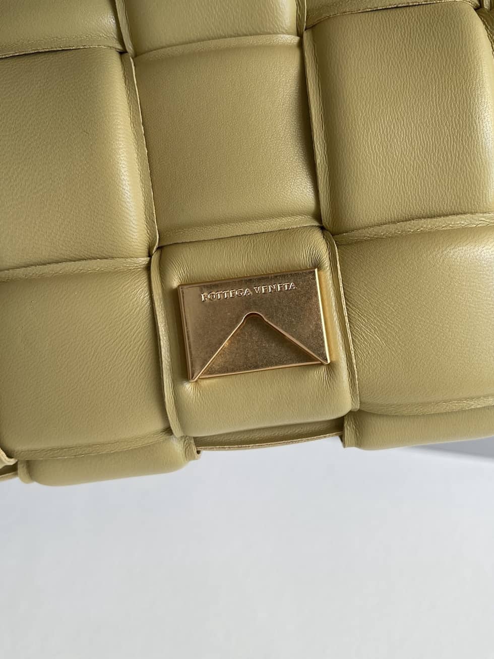 Replica Bottega Veneta Padded Cassette Crossbody Bag_4_146358 Replica Bottega Veneta Padded Cassette Crossbody Bag
