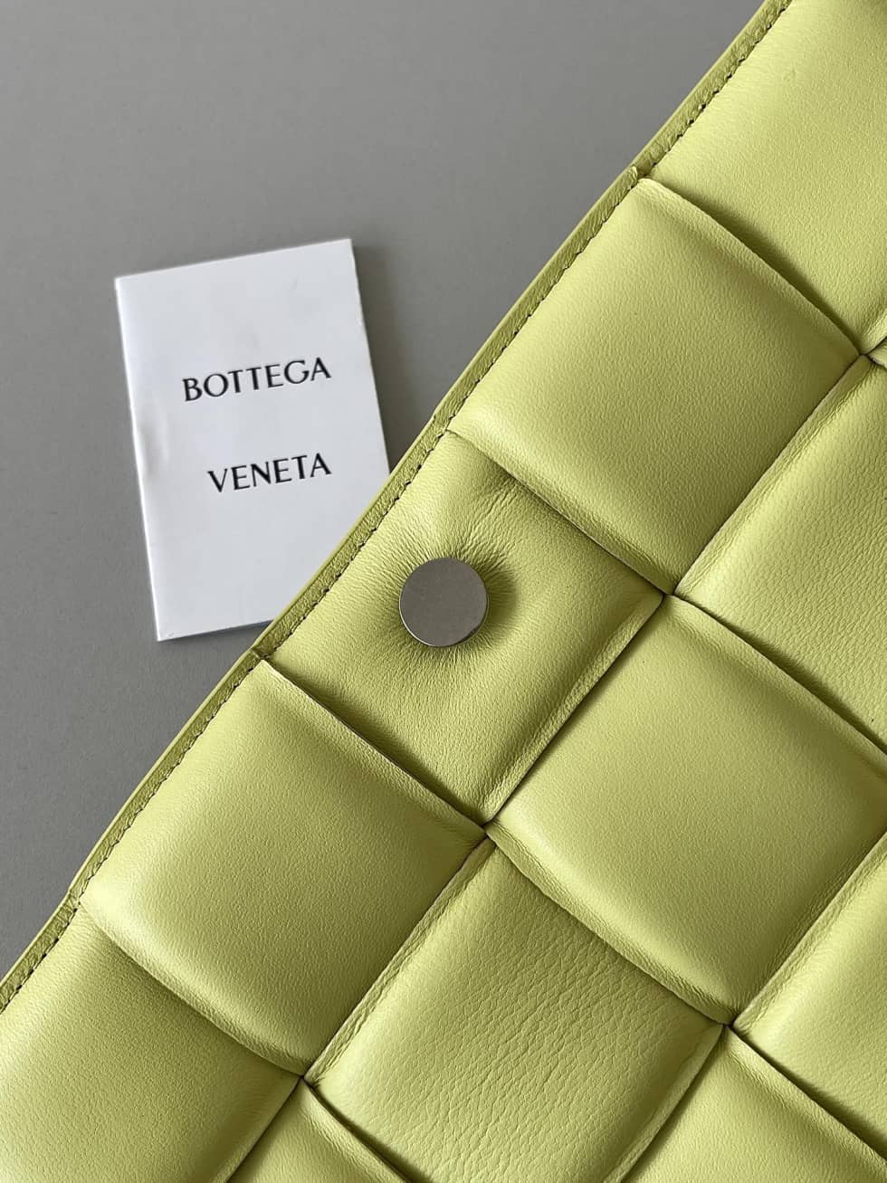 Replica Bottega Veneta Padded Cassette Crossbody Bag_3_146368 Replica Bottega Veneta Padded Cassette Crossbody Bag