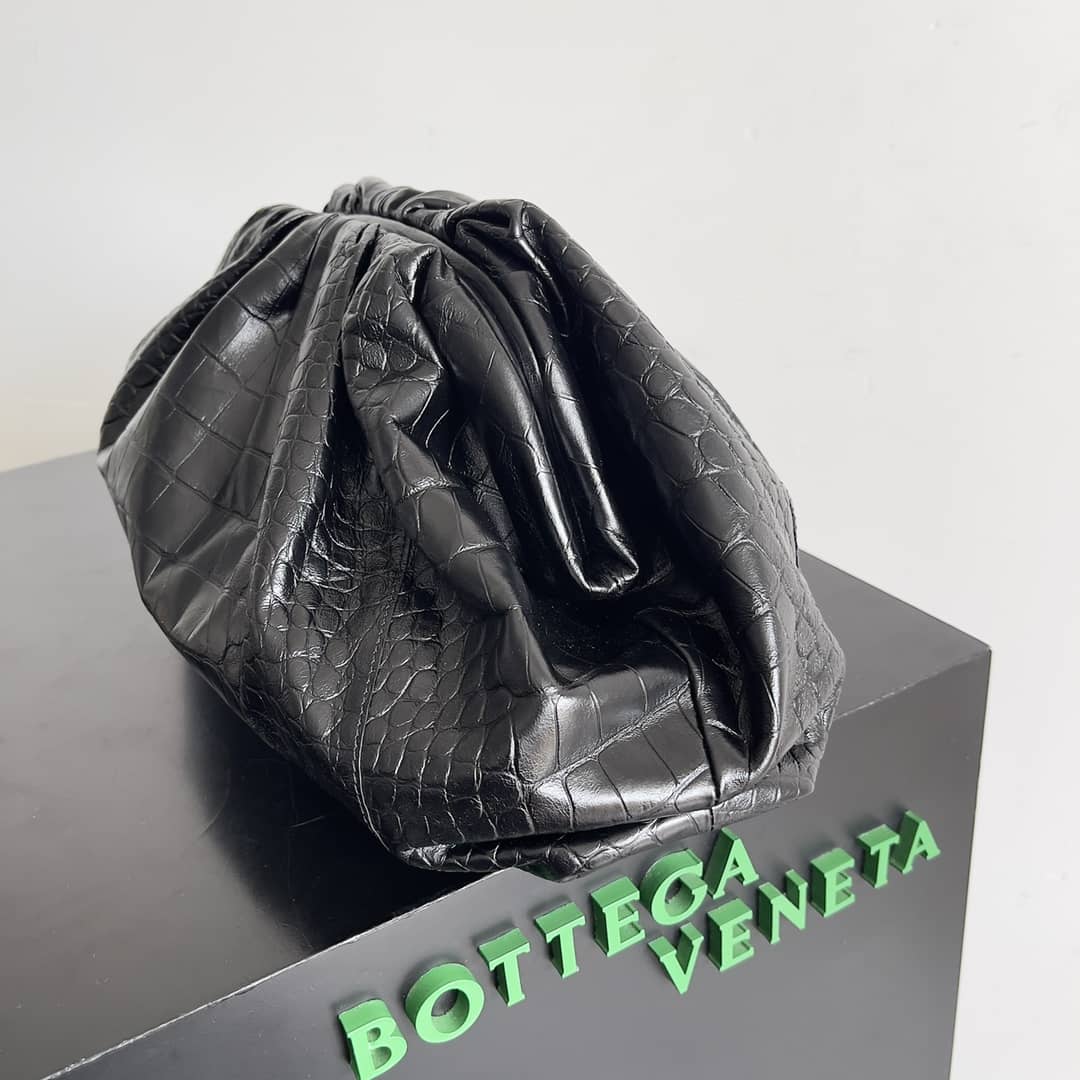Replica Bottega Veneta Leather The Pouch Clutch_4_146458 Replica Bottega Veneta Leather The Pouch Clutch