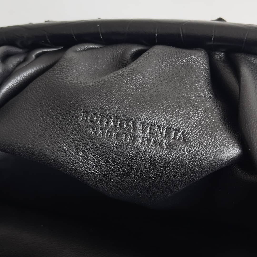 Replica Bottega Veneta Leather The Pouch Clutch_6_146458 Replica Bottega Veneta Leather The Pouch Clutch