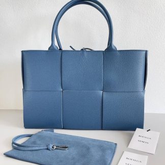 Replica Bottega Veneta Arco intrecciato leather tote Bag