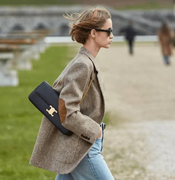Replica celine clutch on chain